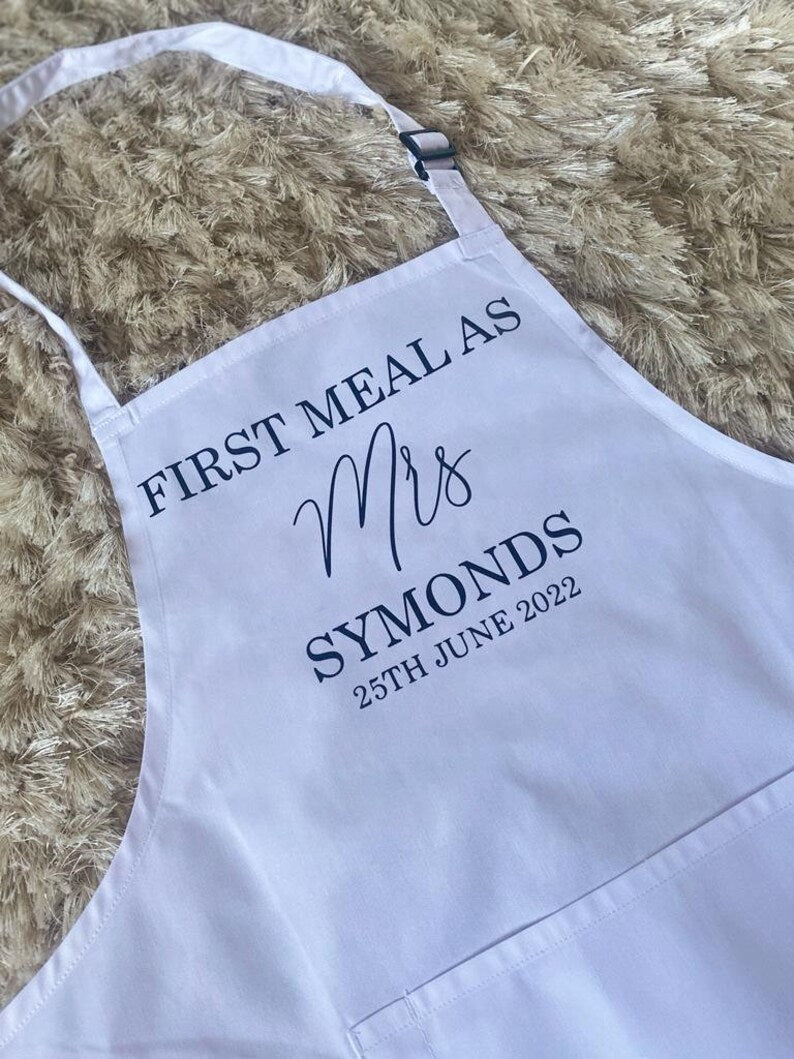 Personalised Apron with Pocket - Apron - Chef’s Apron- Cook’s Apron - Name Apron - Catering Apron - Cooking Apron - Crafting - Beauty